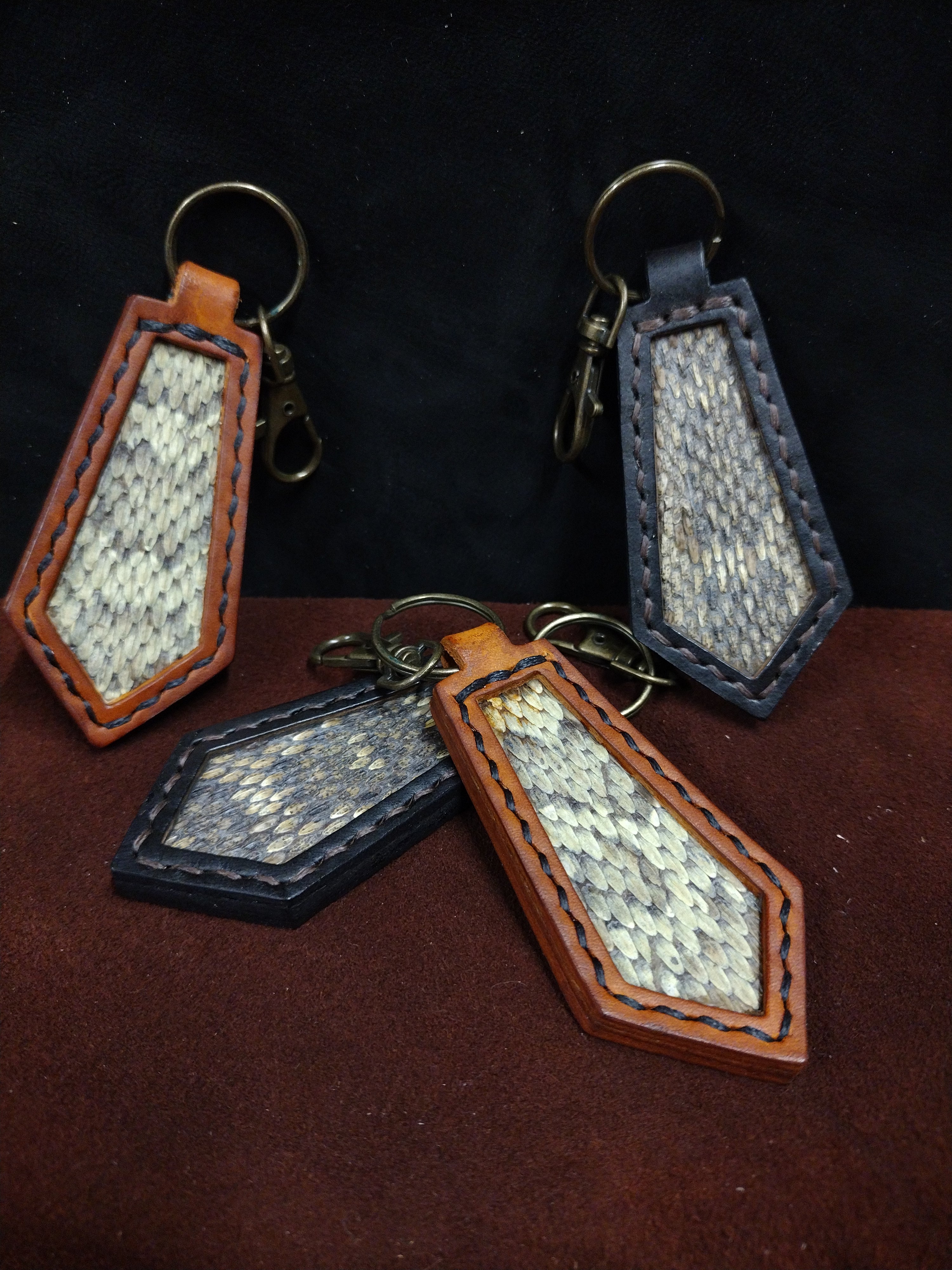 Rattlesnake skin inlay Keychain – Double H Leather and Fur